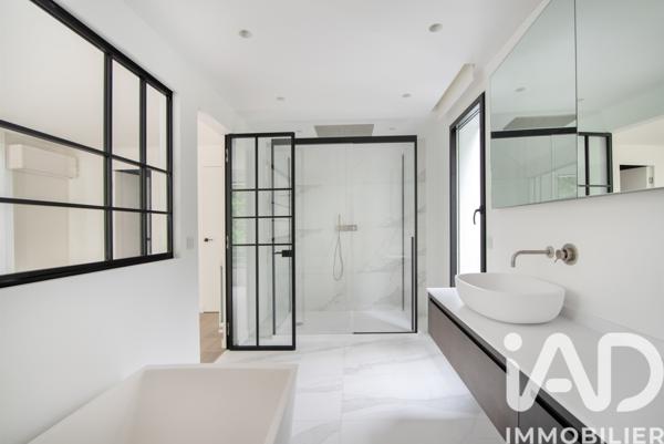 Maison à vendre 5 pièces 215 m² Paris 14