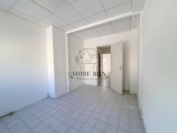 À louer - locaux de 21 m² à Manosque