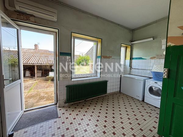 MAISON DE CARACTERE A LE LUDE (72800)