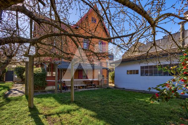 SEVRES RIVE GAUCHE - Maison avec jardin 790 000 € **  - Référence  601-S