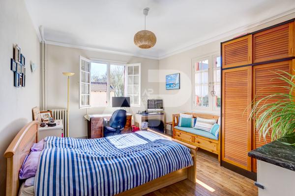 SEVRES RIVE GAUCHE - Maison avec jardin 790 000 € **  - Référence  601-S