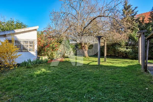 SEVRES RIVE GAUCHE - Maison avec jardin 790 000 € **  - Référence  601-S