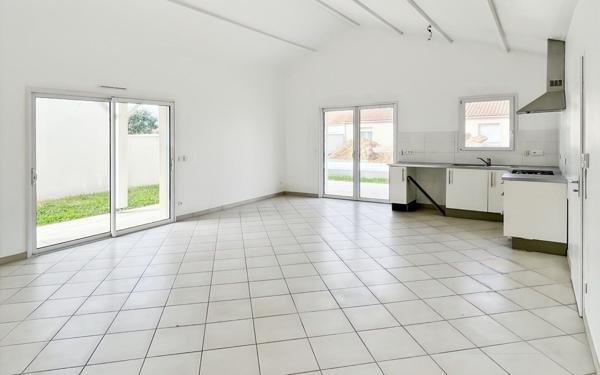 Maison à vendre    3 pièces •  Jard-sur-Mer