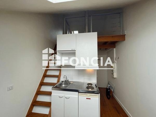 Location Studio 17 m² - 79 GRANDE RUE Chambourcy 78240