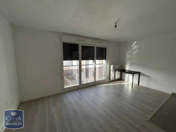 Appartement à louer 1 pièce 30.72m² Poissy (78300)