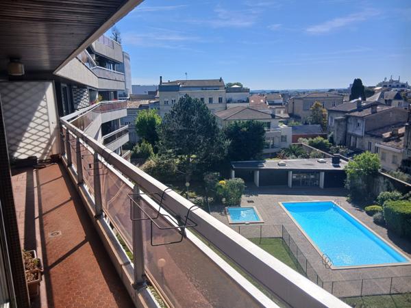 Bordeaux (33000) Appartement T4 dans résidence de standing