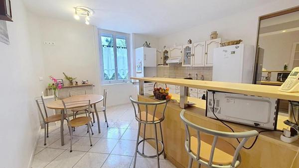 À vendre : Grand duplex de 125 m² à petit prix !