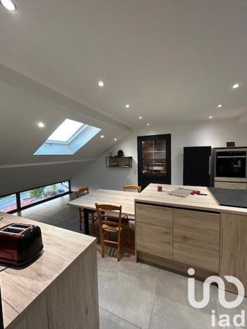 Maison à vendre 6 pièces 216 m² Les Avenières Veyrins-Thuellin