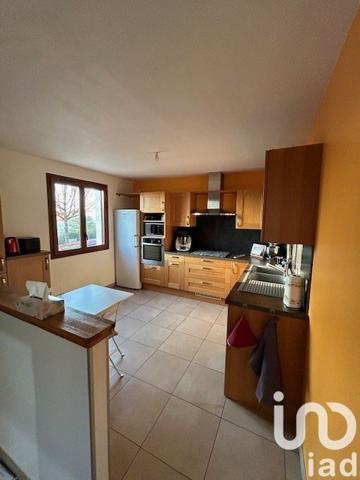 Maison à vendre 6 pièces 216 m² Les Avenières Veyrins-Thuellin