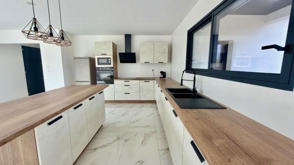 Maison contemporaine 4 pièces avec garage