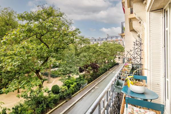 Appartement Paris 18e - JULES JOFFRIN / SQUARE DE CLIGNANCOURT