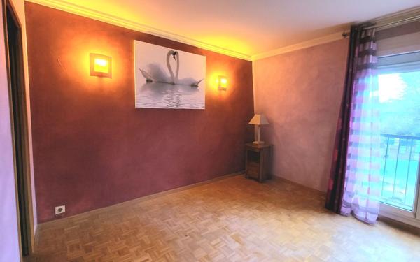 Maison à vendre    5 pièces •  Bondoufle