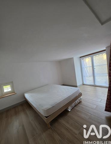 Maison à vendre 4 pièces 100 m² Saint-Cirq-Madelon