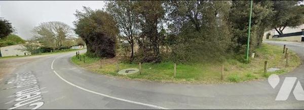 TERRAIN DE 562M² VIABILISE JARD SUR MER