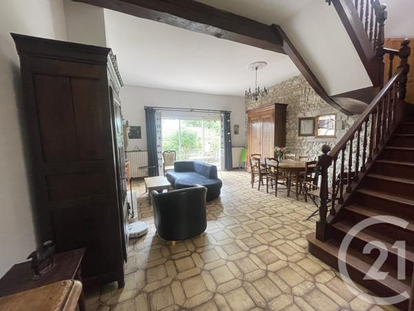 Maison à vendre  6 pièces - 114 m 2   ROYAN  - 17