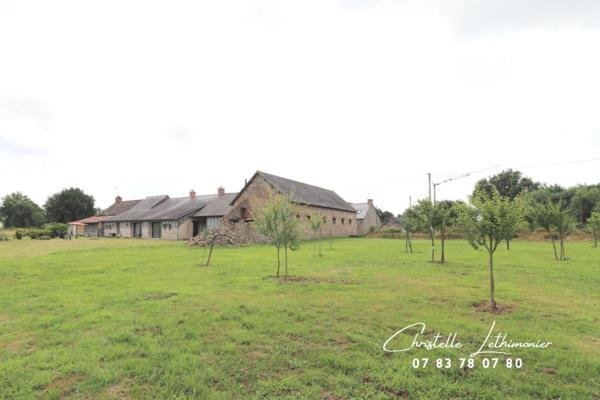 35890 LAILLÉ - Longère + Grange - 6 Pièces  - 169 m2