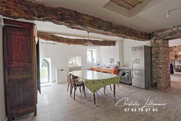 35890 LAILLÉ - Longère + Grange - 6 Pièces  - 169 m2