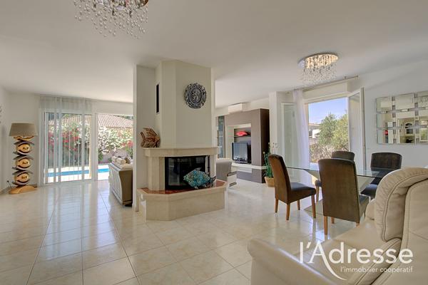 Maison meublée Lucciana 5 pièce(s) 140 m2