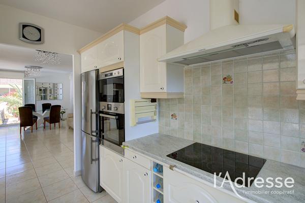 Maison meublée Lucciana 5 pièce(s) 140 m2