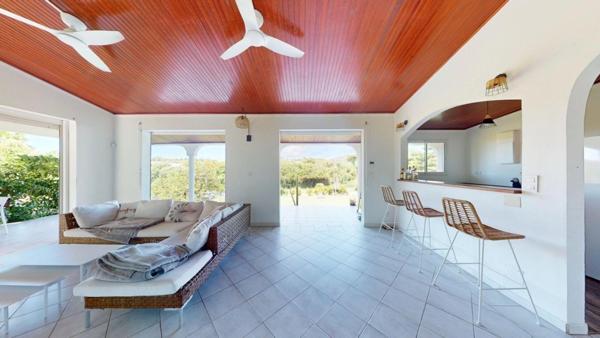 Spacieuse maison familiale au Diamant