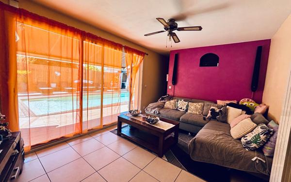 Maison à vendre    6 pièces •  Bours