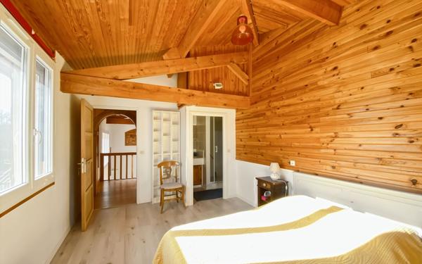 Maison à vendre    5 pièces •  Septfonds