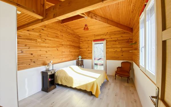 Maison à vendre    5 pièces •  Septfonds