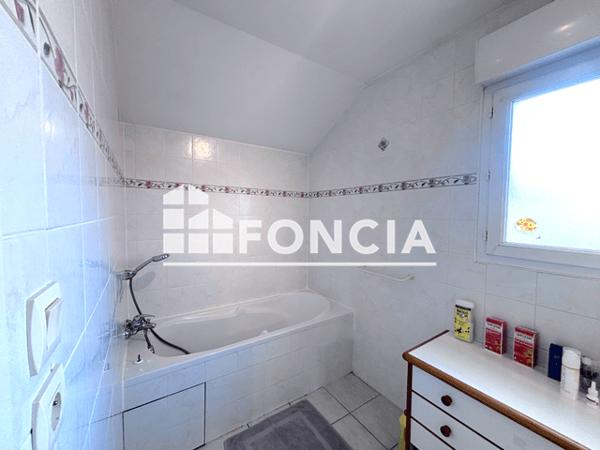Location Maison 5 pièces 100.76 m² - DOMAINE DE LUZINIERE Coublevie 38500