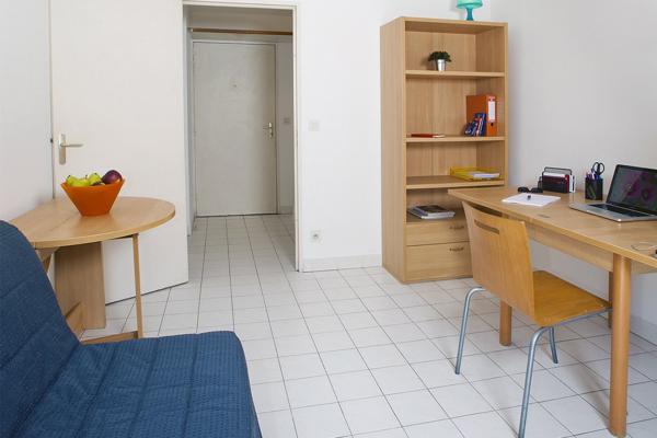 INVESTISSEMENT LOCATIF – Nice – Résidence Étudiante Les Estudines Nice Méditerranée - 4,53% de rentabilité