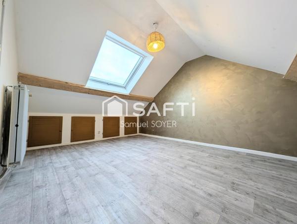 MAISON IND, HABITABLE DE PLAIN-PIED, GARAGE