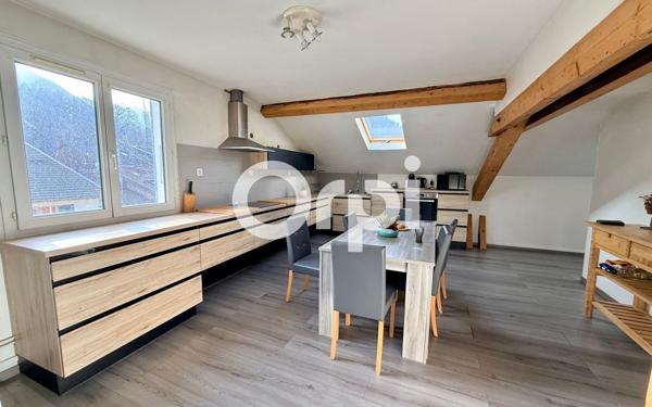 Appartement à vendre    3 pièces • 68,49 m2 Allevard