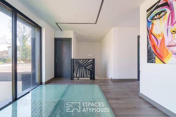 Maison d’architecte contemporaine avec vue sur les montagnes