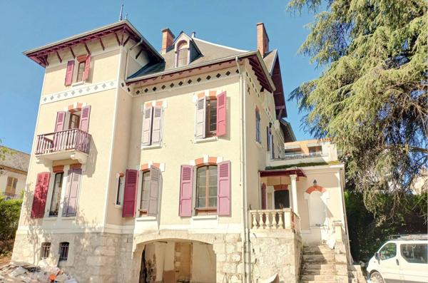 Charmant T2 Refait à neuf avec Jardin