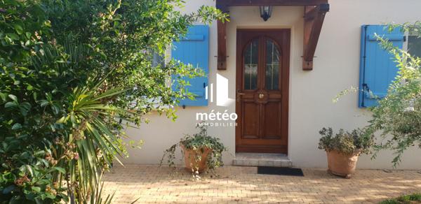 À VENDRE EN VIAGER OCCUPÉ – MAISON DE PLAIN-PIED À LUÇON (85400) Bouquet : 107 500 HAI | Sans rente mensuelle