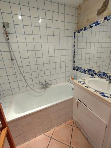 Narbonne, Appartement T2 MEUBLE proche Gare et Centre-ville