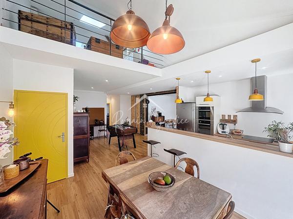 Millau (12100) LOFT EN DUPLEX 144 M2 AVEC DEUX PLACES DE PARKING