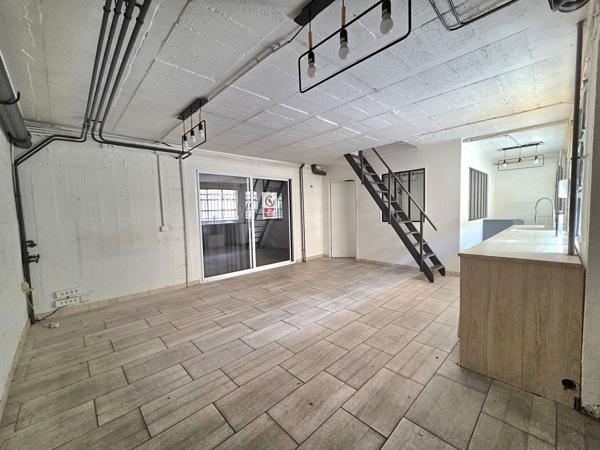 COMMERCIAL CLICHY - 158.76m² , Clichy COMMERCIAL CLICHY - 158.76m² , Clichy