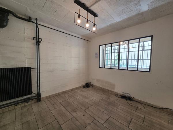 COMMERCIAL CLICHY - 158.76m² , Clichy COMMERCIAL CLICHY - 158.76m² , Clichy