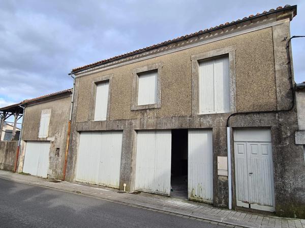 Immeuble centre ville à réhabiliter, emplacement de choix