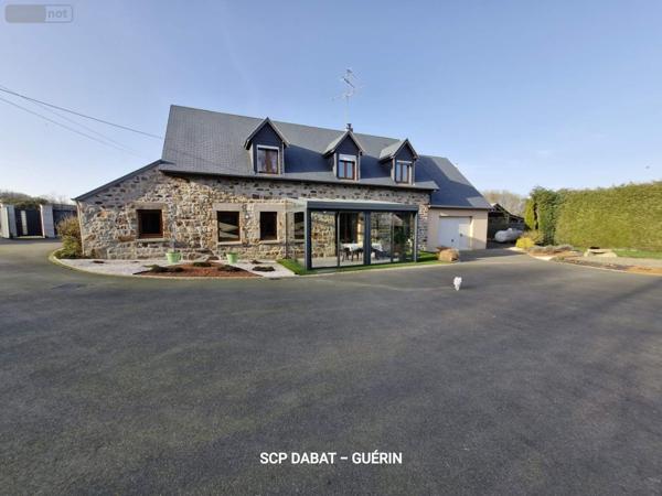 Propriete à vendre à Mortain-Bocage dans la Manche (50140), ref : 8473