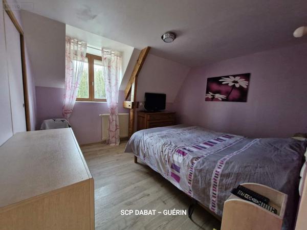 Propriete à vendre à Mortain-Bocage dans la Manche (50140), ref : 8473