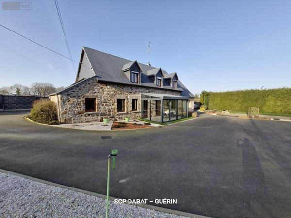 Propriete à vendre à Mortain-Bocage dans la Manche (50140), ref : 8473
