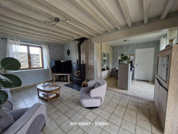 Propriete à vendre à Mortain-Bocage dans la Manche (50140), ref : 8473