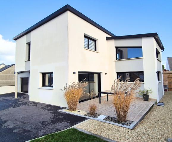 Concarneau (29900) Concarneau Proche MAISON ULTRA MODERNE DE 7 PIECES PRINCIPALES SUR 545 M²