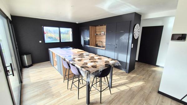 Concarneau (29900) Concarneau Proche MAISON ULTRA MODERNE DE 7 PIECES PRINCIPALES SUR 545 M²