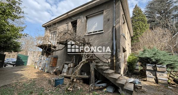 À vendre Maison 4 pièces 87 m² - Saint-étienne 42100