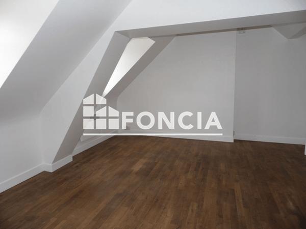 Location Studio 23.91 m² - 7 PLACE DE LA MOTTE VERTE Bourgueil 37140
