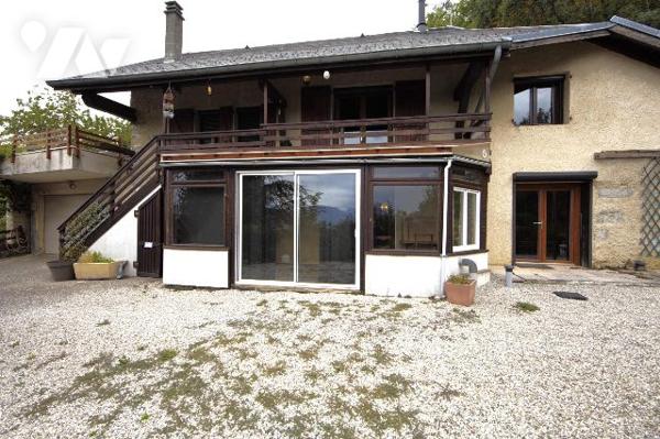 Maison T4 avec vue montagnes
