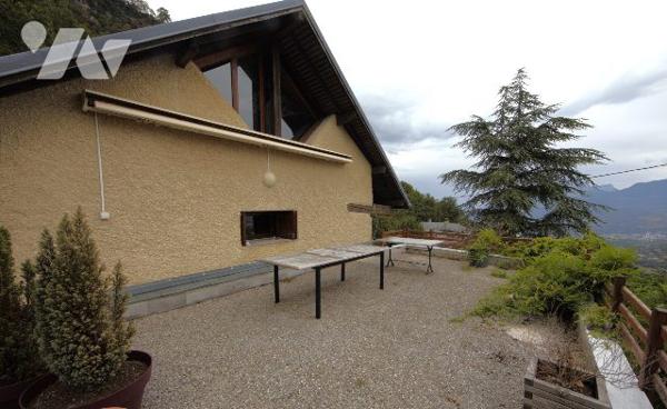 Maison T4 avec vue montagnes