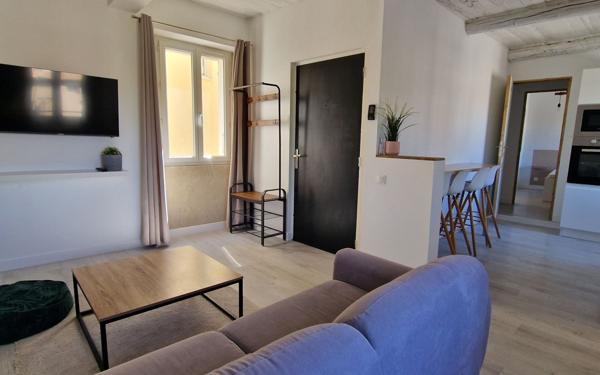 Appartement à vendre    2 pièces • 38,60 m2 Carpentras